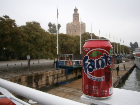 Fanta Strawberry (ESP, 2014)